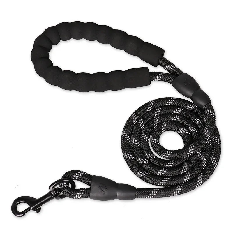 Heavy-Duty Reinforced Dog Leash – Multi-Length